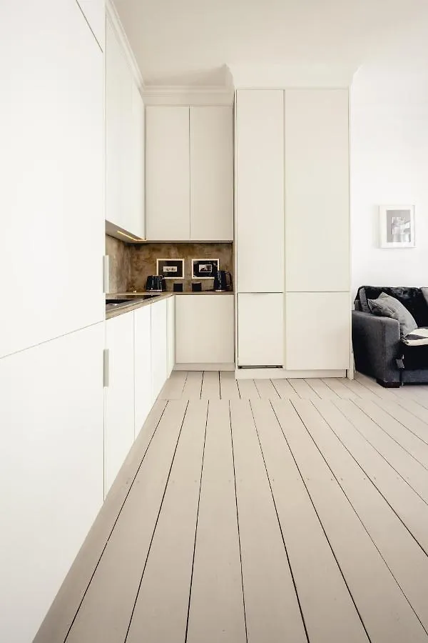 Apartamenty Wozna 14A, 2 Rooms, Self Check In 24H Poznan 0*,  Poland