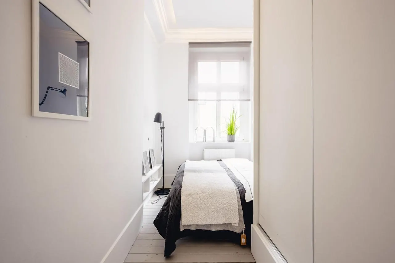 Apartment Apartamenty Wozna 14A, 2 Rooms, Self Check In 24H Poznan